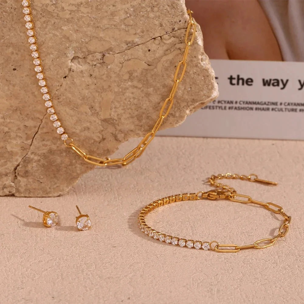Naszyjnik tenisowy, bransoletka i kolczyki z łańcuszka typu paperclip, 18k
