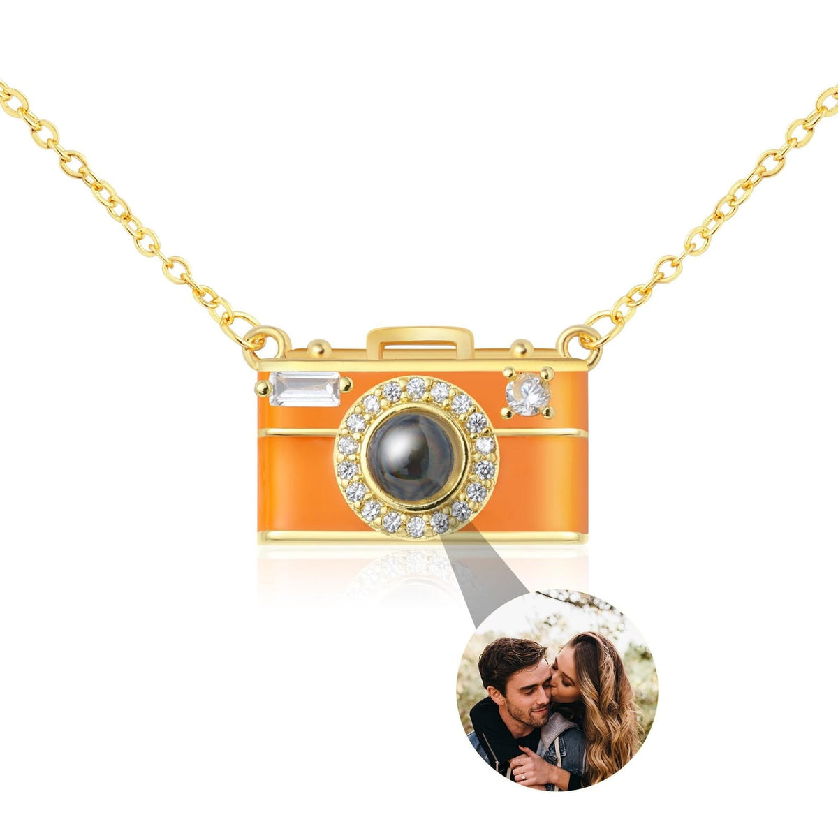 Delikatny personalizowany naszyjnik z aparatem fotograficznym