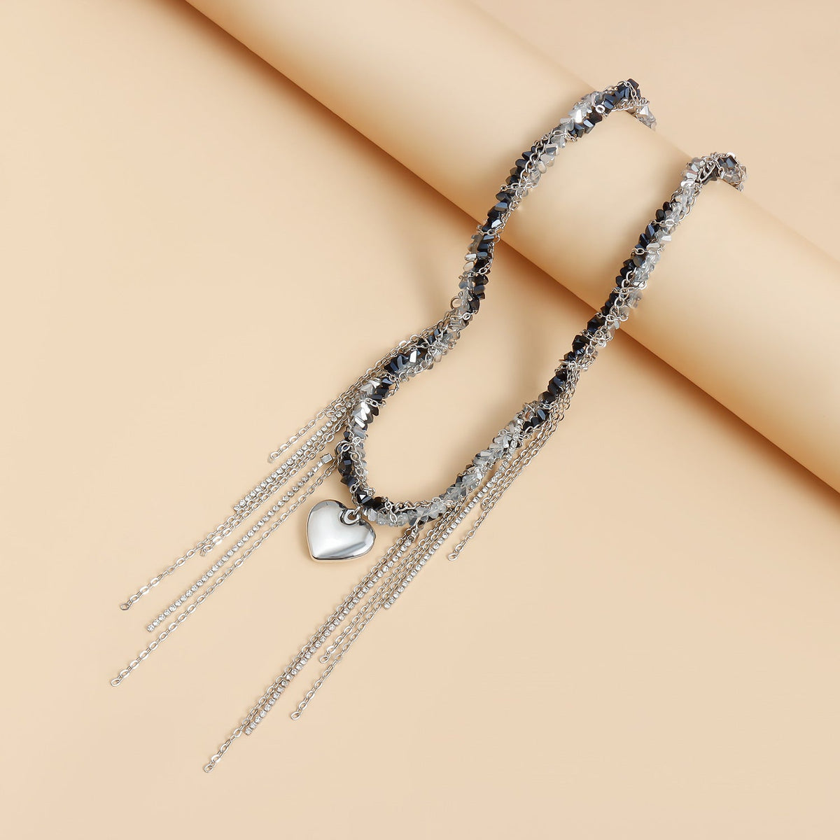 Collier cœur épais en cristaux entrelacés