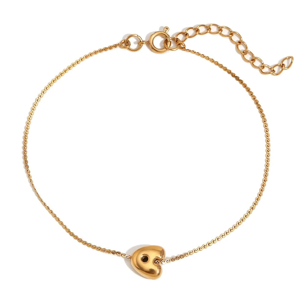 Bracelet délicat à initiale en lettres bulles