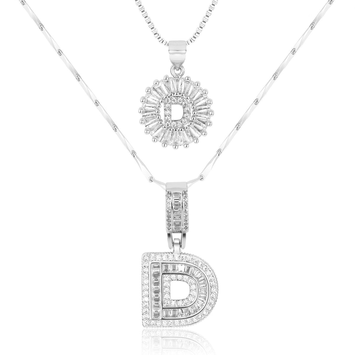 Juego de 2 collares de 14k con inicial de diamante