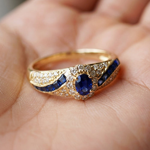 Bague ornée de zircons cubiques et de saphirs 18k