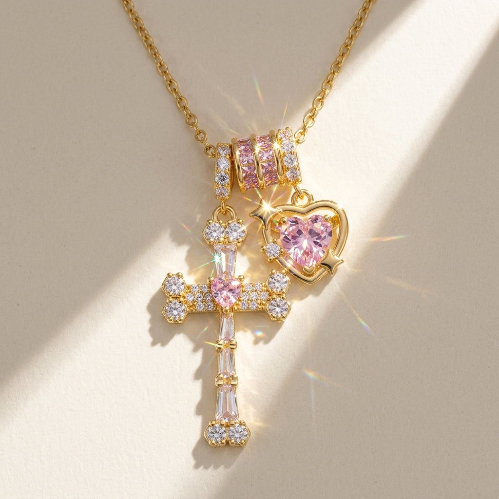Collier 18k avec croix et cœur rehaussés de zircons cubiques