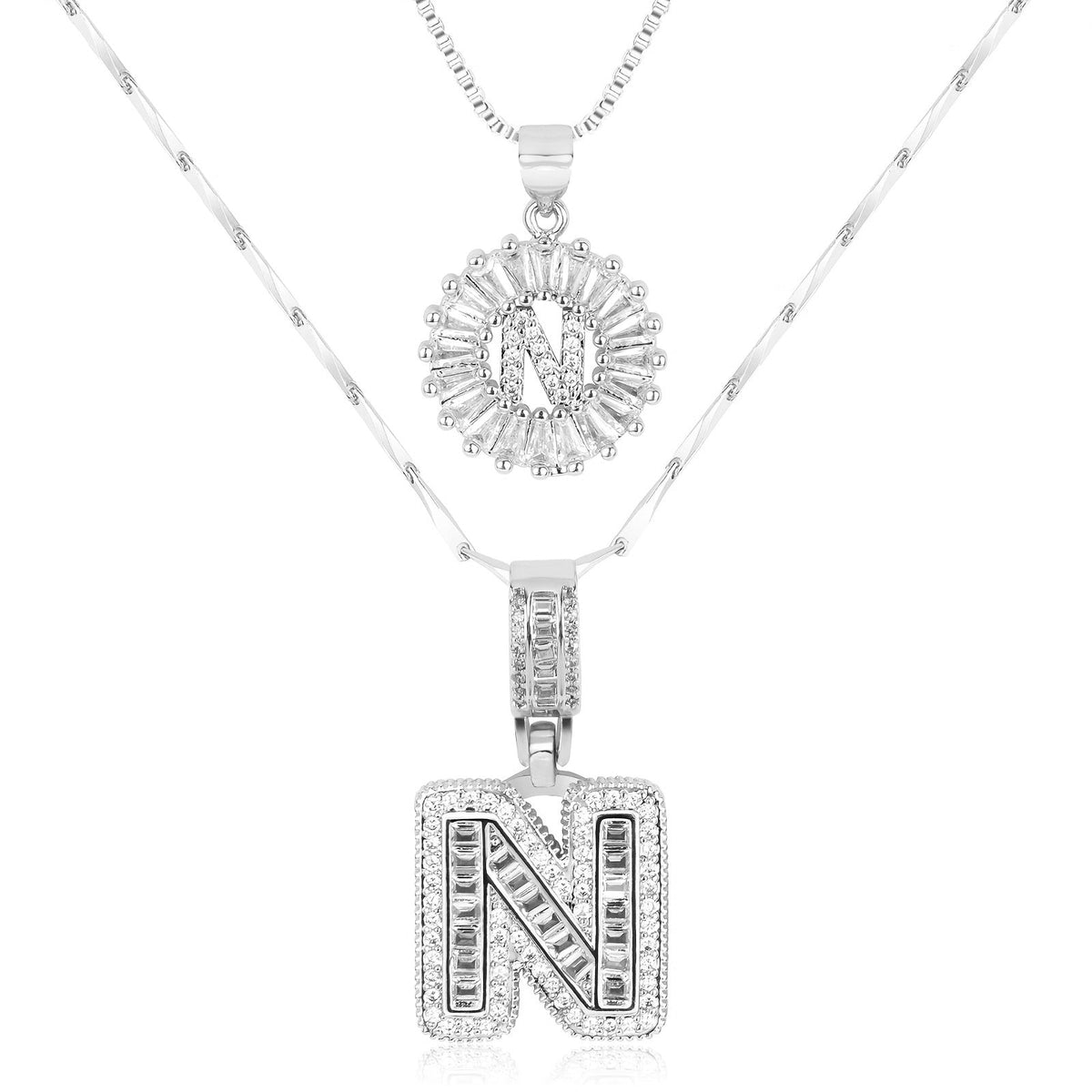 Juego de 2 collares de 14k con inicial de diamante
