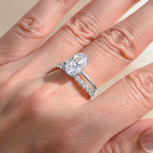 S925, composition de 2 bagues ovales solitaires de 4.5CT