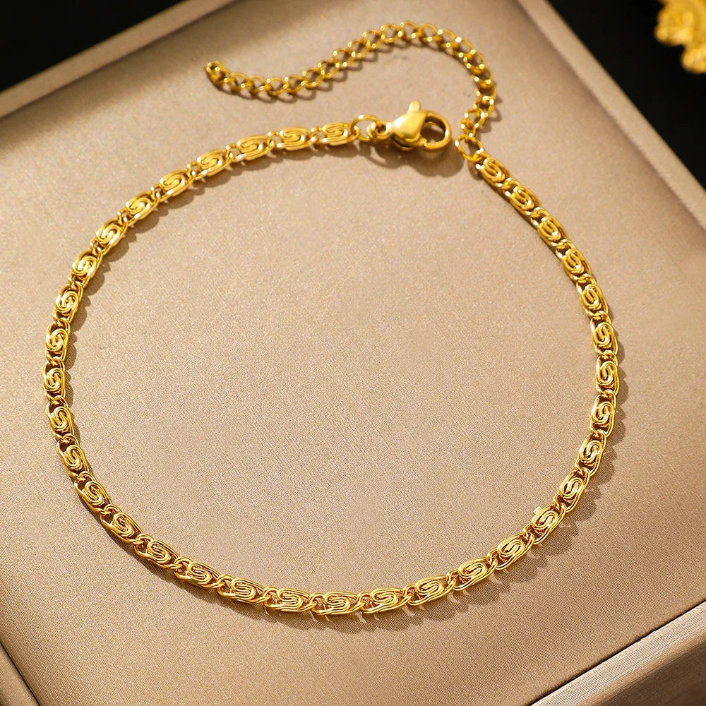 Bracelet minimaliste à maillons en spirale