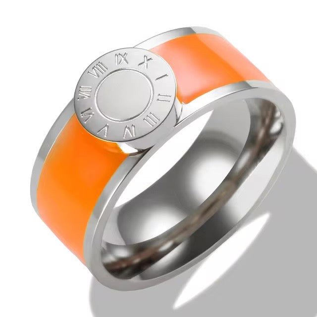 Elegancka bransoletka bangle z cyframi rzymskimi i pierścionkami