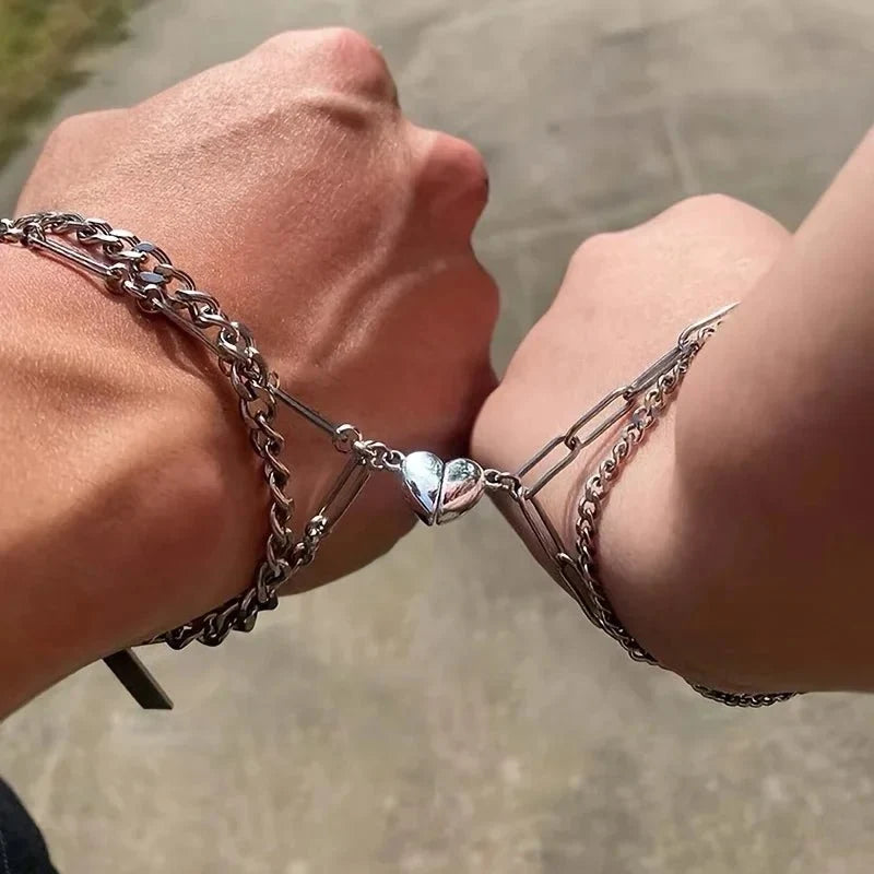 Ensemble de bracelets pour couple avec cœur magnétique, chaîne cubaine et chaîne trombone