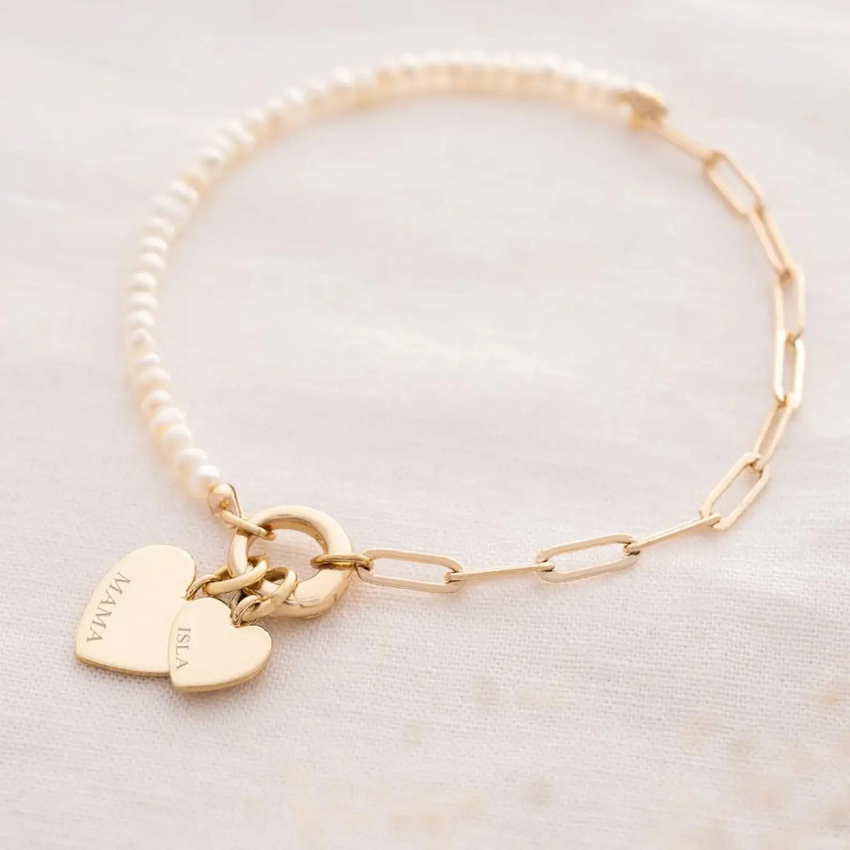 Bracelet délicat personnalisé à double cœur en perles et chaîne trombone