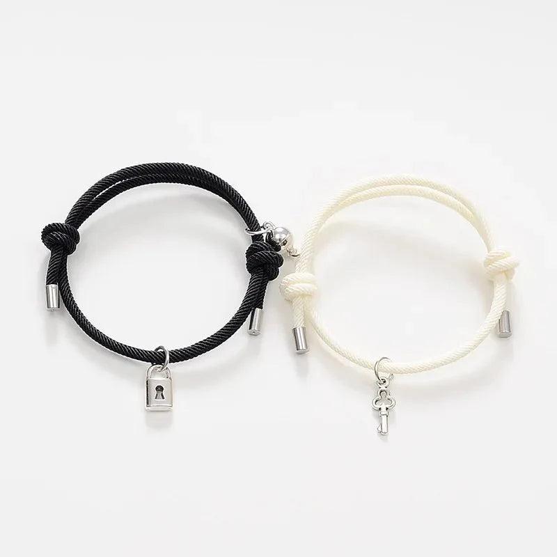 Komplet bransoletek rope z magnetycznym zamkiem i kluczem